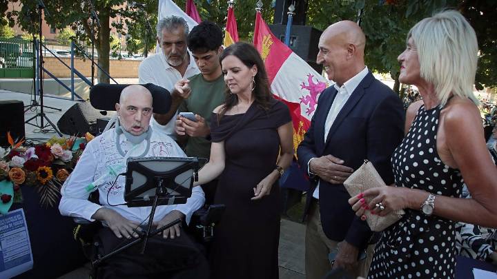 Urbano González ofrece un pregón reivindicativo en las fiestas de la Santina y San Froilán en León