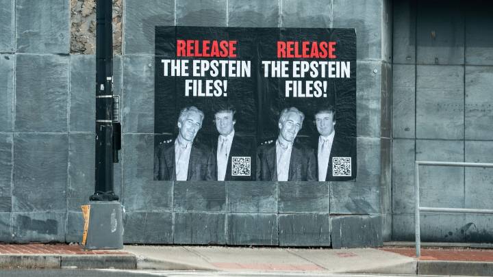Los demócratas publican la felicitación de cumpleaños de Trump a Epstein que el presidente negó que existiera
