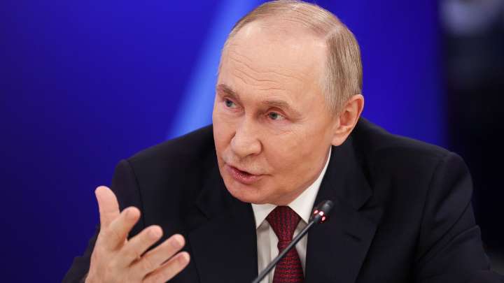 El Kremlin ve "irresponsables" las amenazas de Lituania, Polonia y República Checa de derribar aviones rusos si sobrevuelan su espacio aéreo