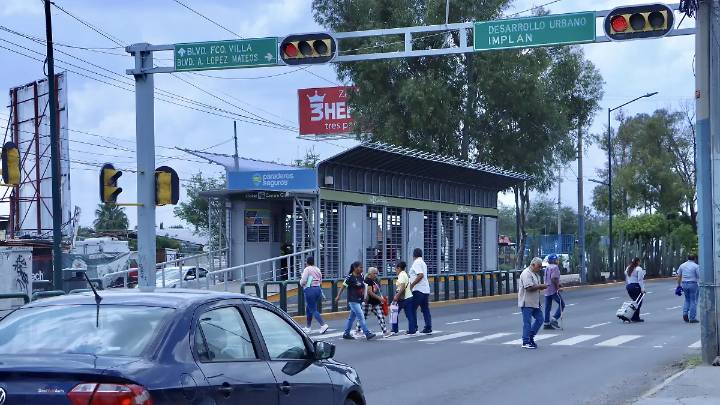 Han ocurrido 241 accidentes en cruceros peligrosos de León; descubre cuáles son