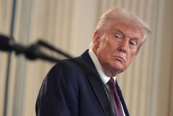 Trump reitera su intención de imponer aranceles a películas producidas fuera de EU