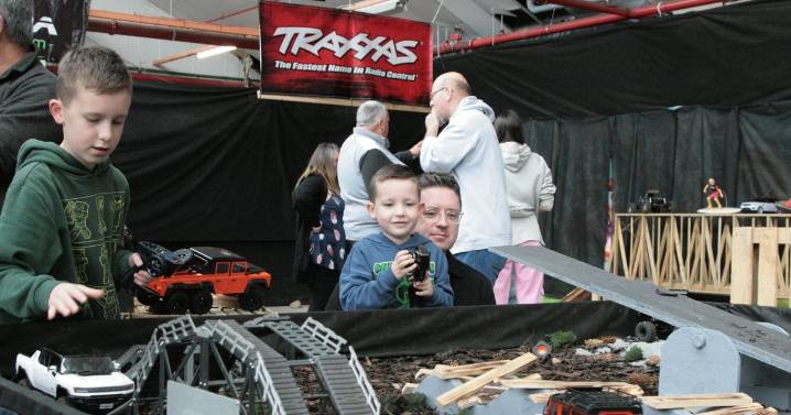 Hundreds attend second Hobby Exhibition weekend at Coatbridge's Mackinnon Mills