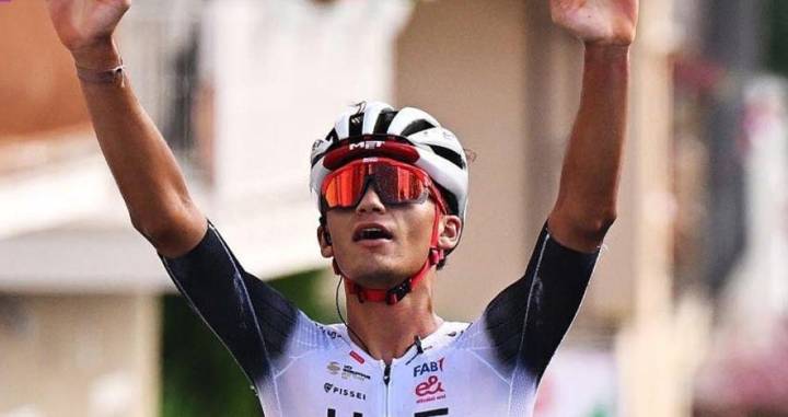 Isaac del Toro logra triplete en clásicas italianas con triunfo en Coppa Sabatini
