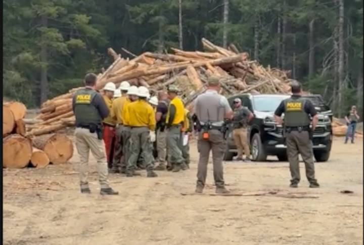 Lawyers demand release of Oregon wildland firefighter arrested by ICE