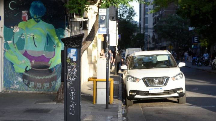 Estacionar donde no se puede es la infracción más cometida por los rosarinos