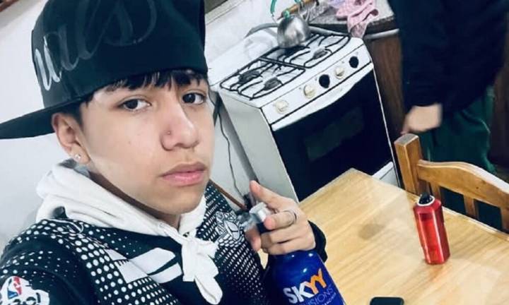 Buscan a un adolescente que no regresó a su casa