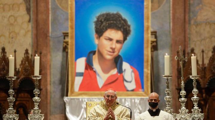 Carlo Acutis y Pier Giorgio Frassati canonizados