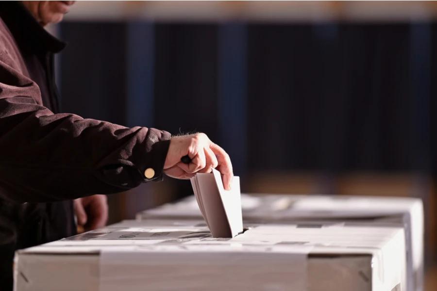 Pew Research surveys role of religion in how Americans vote