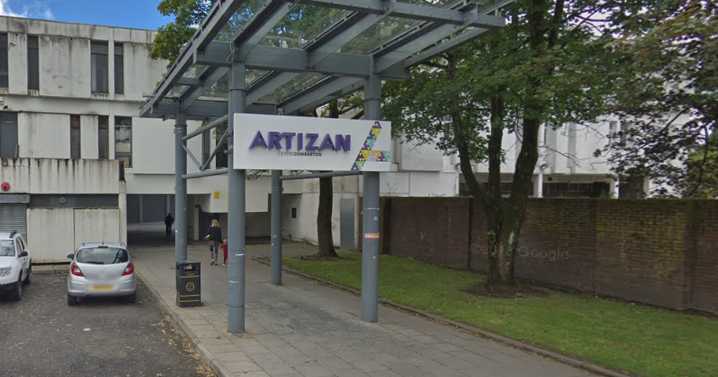Old Dumbarton barber set to become hot food takeaway under new plans
