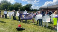 Caledonia teachers rally for contract