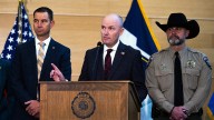 Utah Gov. Spencer Cox calls social media 'a cancer' on '60 Minutes'