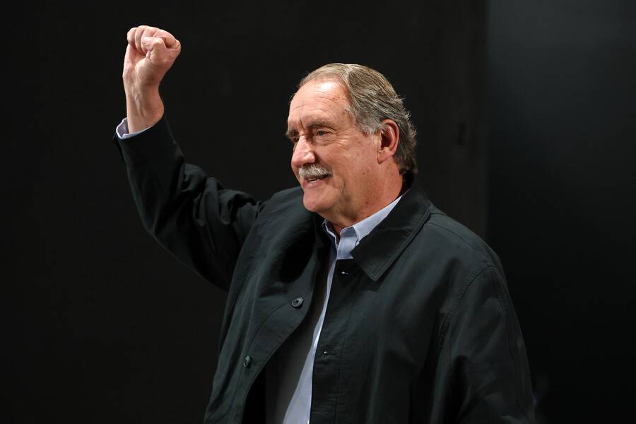 Artés insiste en que gobiernos de Kast o Kaiser “traerían conflicto social”