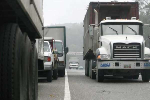 Cavecol solicita condiciones justas para transportistas venezolanos en Colombia