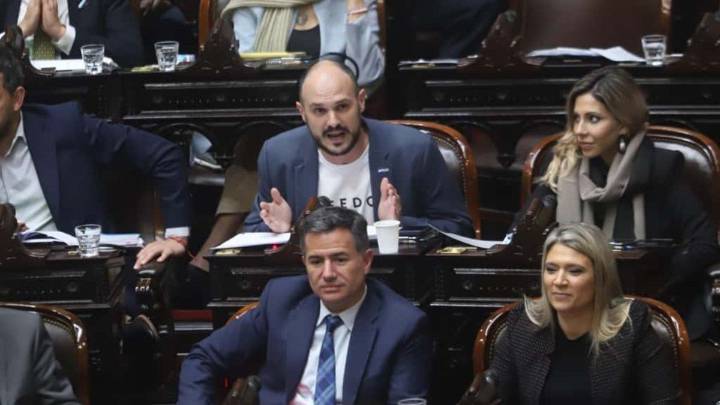 Quiénes son los 67 diputados que votaron en contra del Financiamiento Universitario