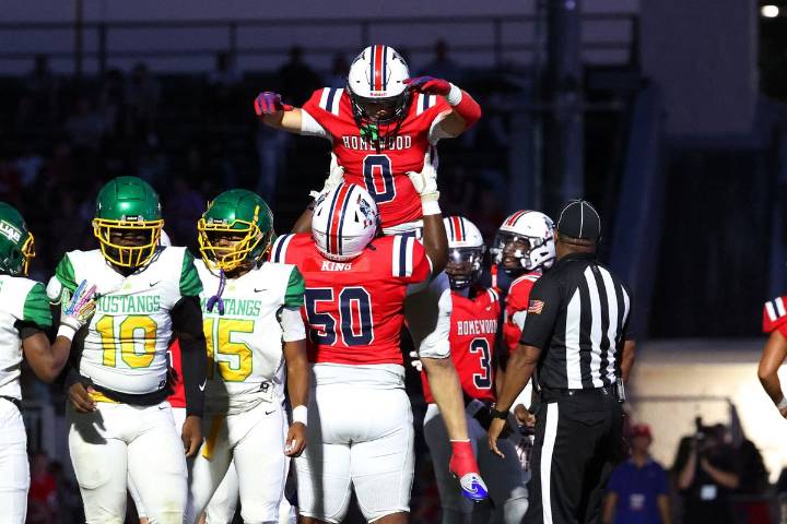 Patriots celebrate Homecoming with 49
