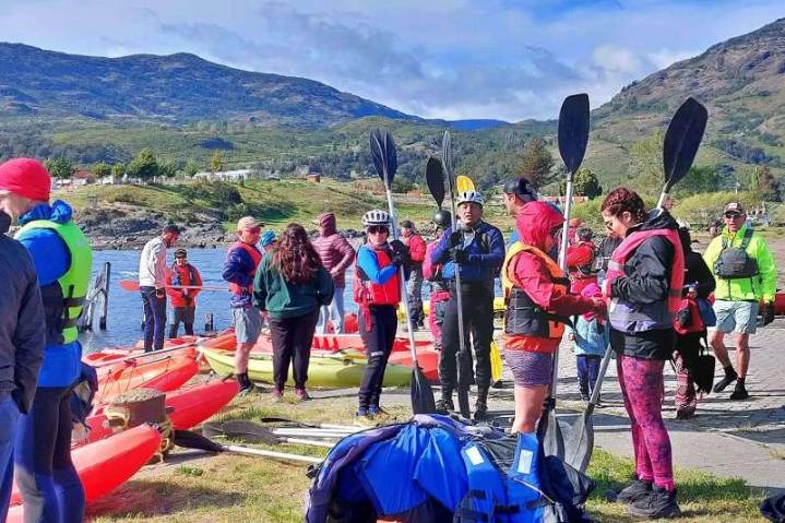 Triatlón “Reto Tehuelche” de Puerto Guadal se transforma en fiesta para la comunidad y los visitantes