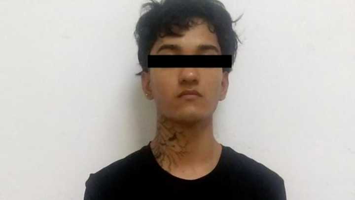 Detienen a Joven Tras Cometer Asalto Violento a una Farmacia en Escobedo, Nuevo León