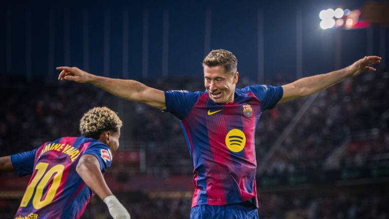 Barcelona remonta en el regreso de Lamine Yamal y es el nuevo líder de LaLiga