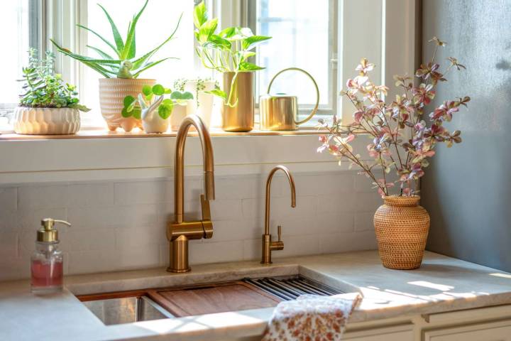 These Trendy Kitchen Sinks May Be Beautiful, But Designers Say They'd Never Choose Them for a Family Home