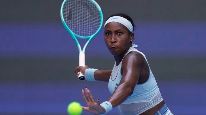 Gauff through to 3rd of China Open with win over Fernandez. Alcaraz triumphs in Japan for 65th win