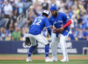 A hat swap, a division race and 1 game to decide the American League East