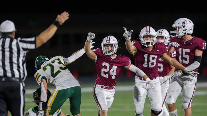 Check out photos from De Pere vs. Green Bay Preble football