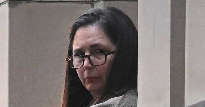 Mushroom poisoner Erin Patterson sentenced to life after killing husband's relatives