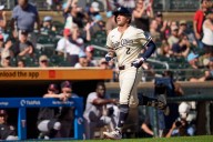 Twins close out home slate with a win over Guardians