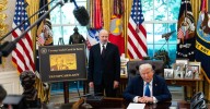¿Qué es el programa de visas H-1B y cómo lo está cambiando Donald Trump?