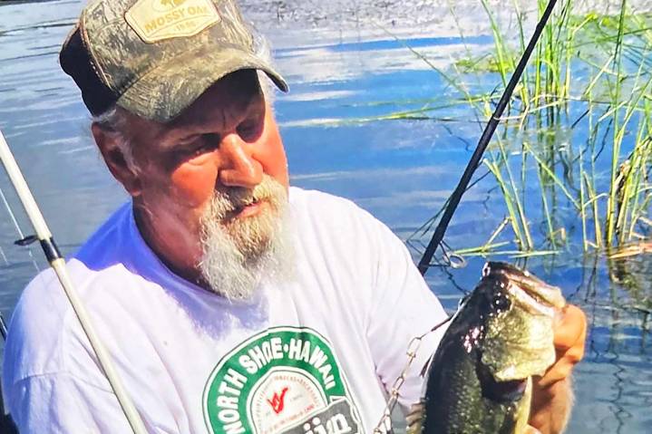 Man Disappeared While Fishing. Authorities Found Kayak and Lifejacket