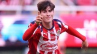 Chicas gana con la cantera al Necaxa; abuchean a Fernando Gago