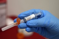 New York pharmacists can now give COVID shots: executive order