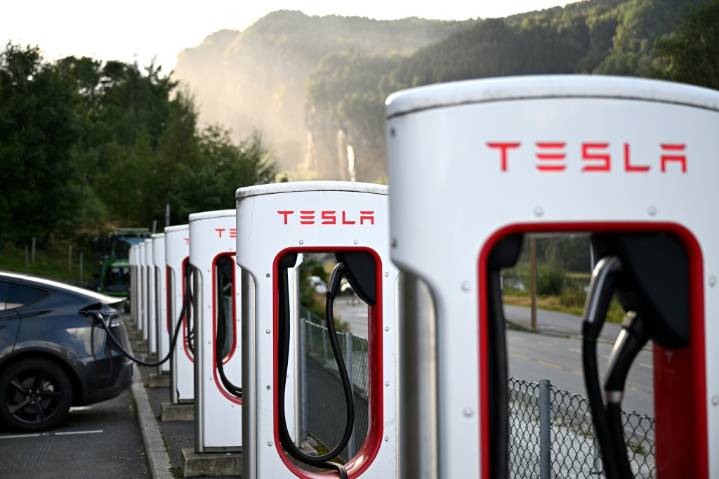 Tesla propone remuneración para Musk que podría superar el billón de dólares