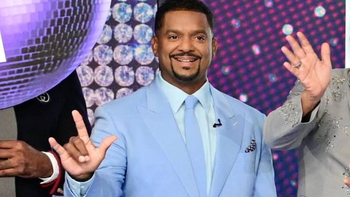 Alfonso Ribeiro Shows Off 'TV Guide Magazine's 'DWTS' 20th Anniversary Issue on 'GMA3'