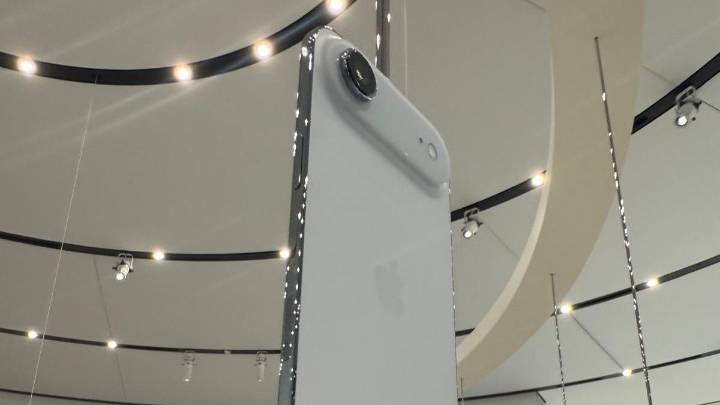 Exclusive: Apple's big bet... and it's not the iPhone Air
