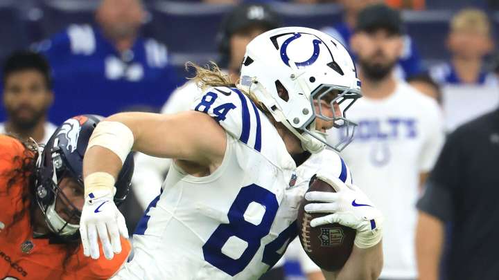 Tyler Warren did not practice Wednesday with toe injury