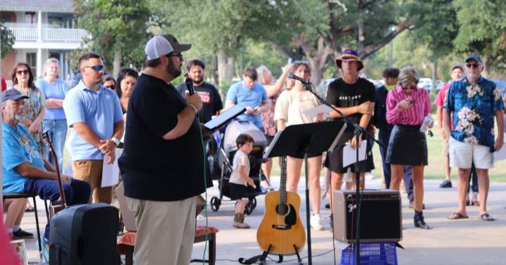 Southwest Louisianians gather to remember Charlie Kirk