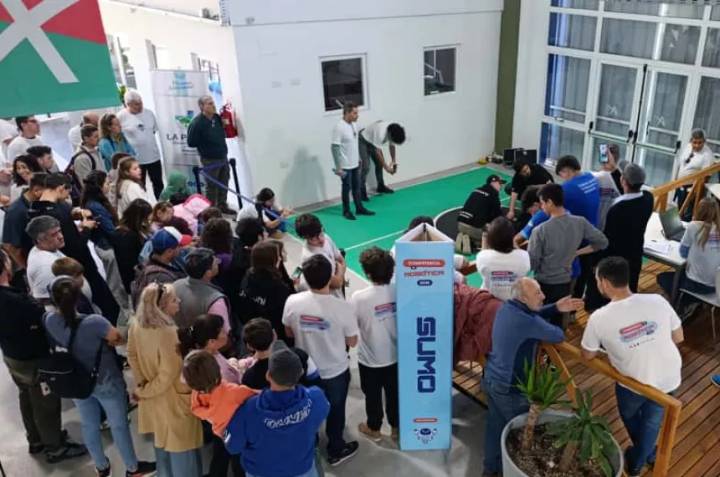 Se realizó la edición 2025 de la Liga Nacional de Robótica en Pico