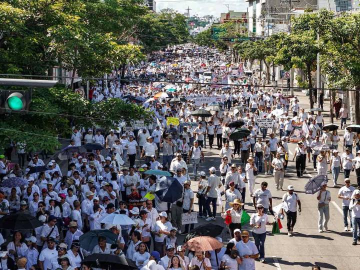 Sheinbaum ofrece trabajar por la paz en Sinaloa