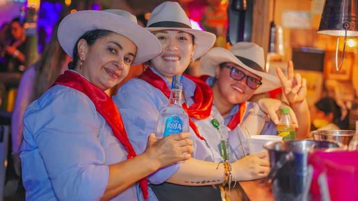 Aguardiente Tapa Roja logró gran reactivación económica en Ibagué durante Amor y Amistad