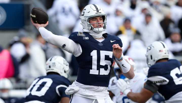 Oregon at Penn State odds, picks and predictions