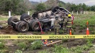 Conductor de Tractocamión Pierde la Vida al Terminar Volcado en Carretera Hermosillo