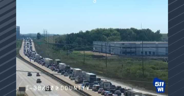 Multiple lanes on I-39/90/94 near DeForest blocked due to vehicle fire