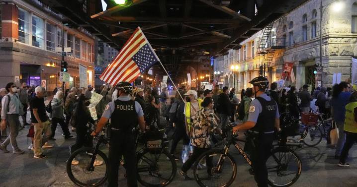 ICE officer shoots, kills suspect who dragged officer with car near Chicago, says Homeland Security