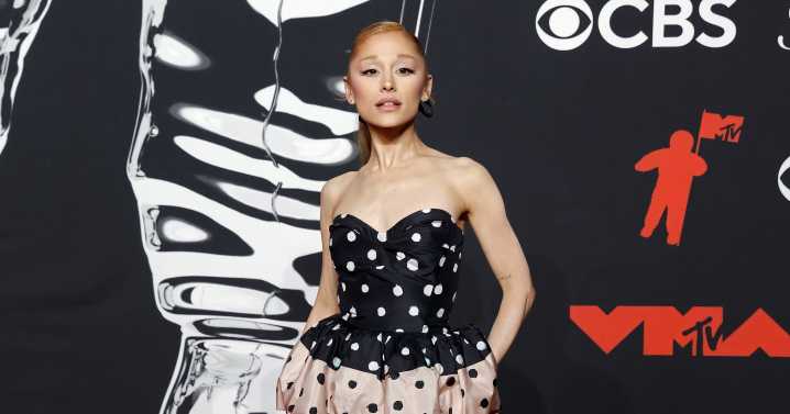 The Viral Polka Dot Trend Seen on Ariana Grande & Dua Lipa