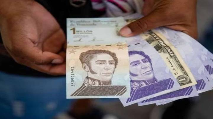 ¿Qué se sabe del primer mes de aguinaldo? 30 de septiembre de 2025 | Economía El dinero se acreditó de manera directa por el Gobierno nacional y el monto varió dependiendo de cada cargo