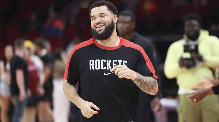 Rockets fans will love Fred VanVleet’s hilarious NBA Media Day take amid injury