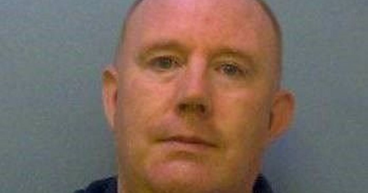 'Extreme right wing' prisoner threatened to shoot UK prison guard over jacket potato