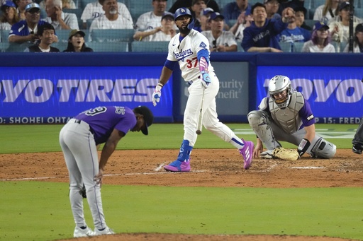 Dodgers amplían ventaja a 2 juegos en su división, tras derrotar 7