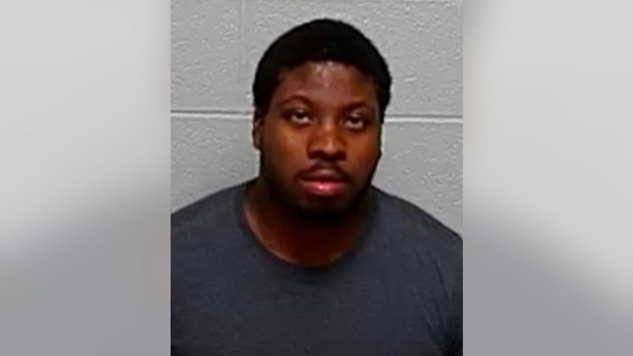 Chicago man extorted, sexually assaulted teen girl, police say